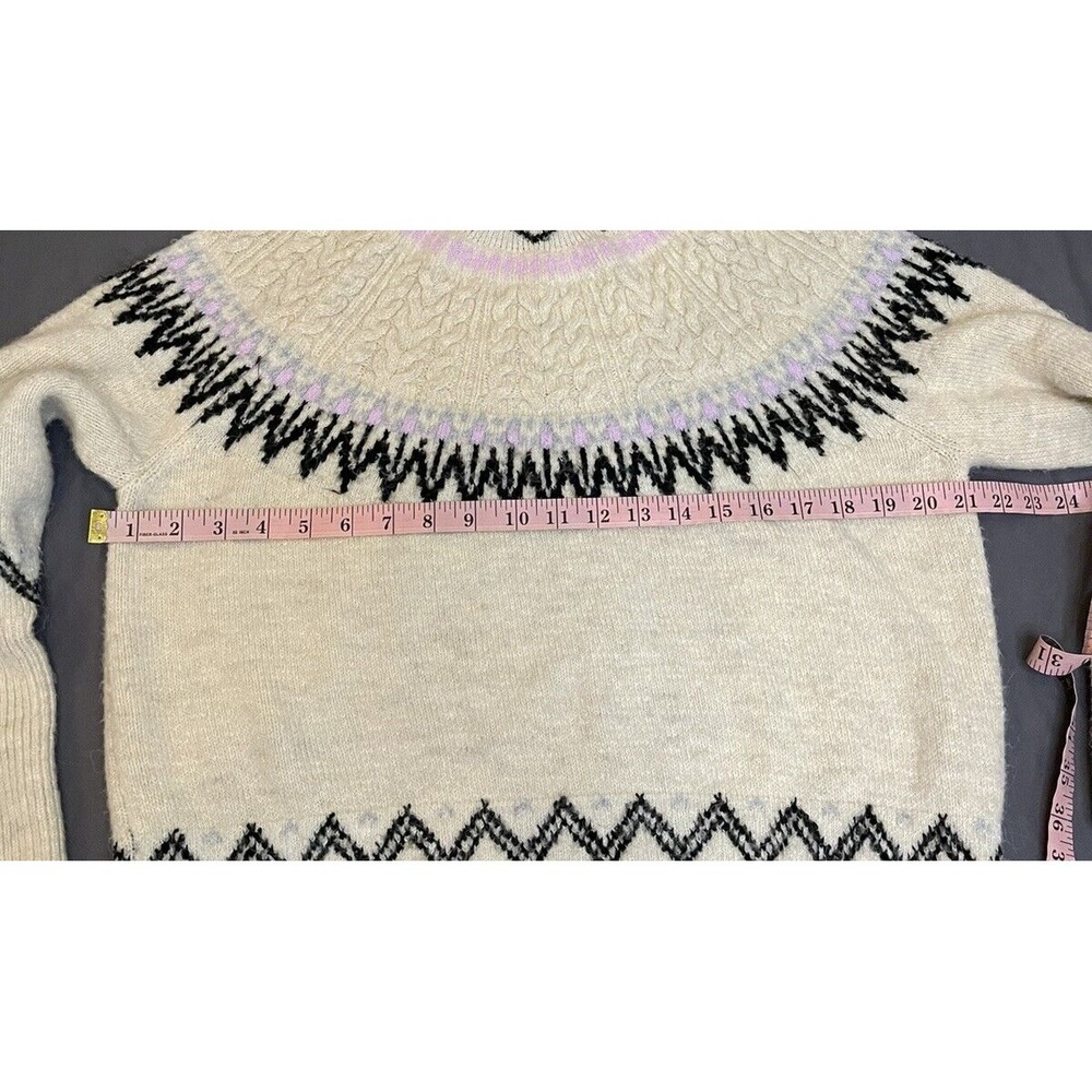 A New Day Womens Sz M Ivory Long Sleeve Turtle Neck Aztec Crochet Fuzzy Sweater - Picture 7 of 10
